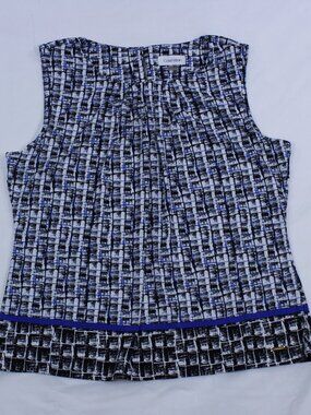 Calvin Klein Women's Sleeveless Blouse - Blue/Black Geometric Print - Size XL